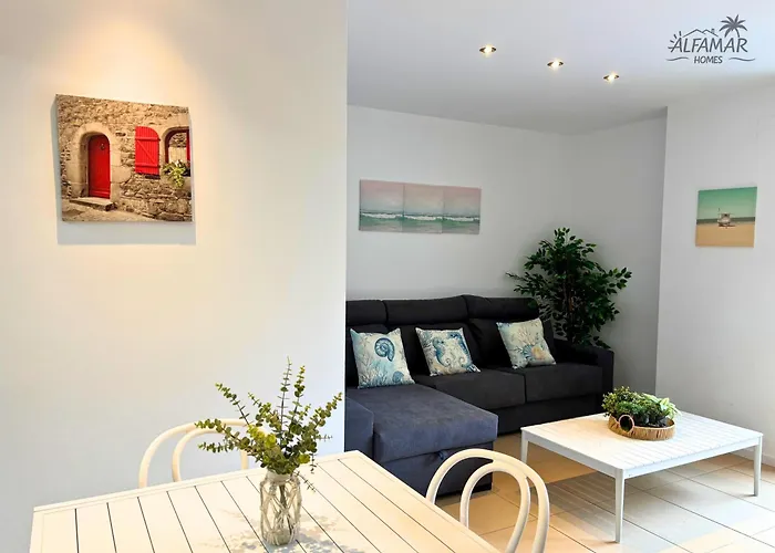 Nagomi - Modern With Parking & Swimming Pool * Lloret de Mar