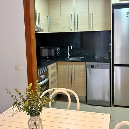 아파트 Nagomi - Modern With Parking & Swimming Pool