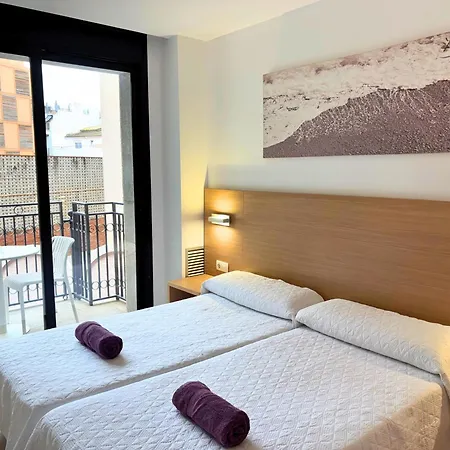 Nagomi - Modern With Parking & Swimming Pool