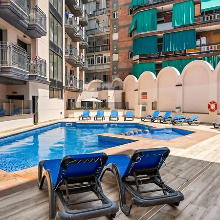 Nagomi - Modern With Parking & Swimming Pool 아파트 료렛 드 마르
