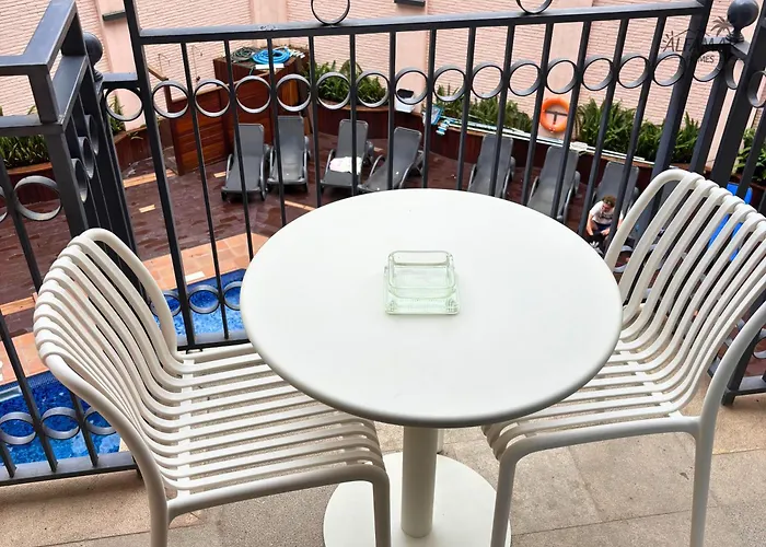 Nagomi - Modern With Parking & Swimming Pool Appartamento *